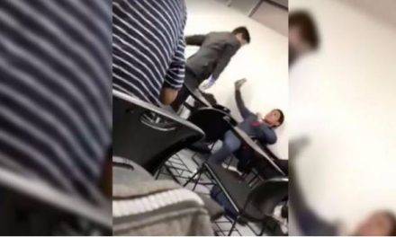 Profesor de universidad en México agrede a alumno por ser católico. VIDEO
