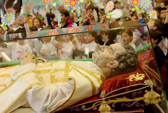 ¿Satánicos roban reliquia de San Juan Bosco en Italia?