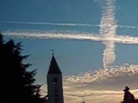 Una gran cruz ha aparecido en los cielos de Medjugorje. VIDEO