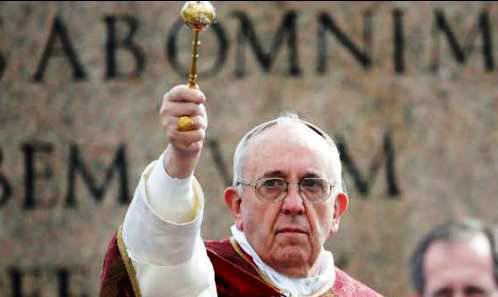 El diablo odia al Papa, mira el porqué