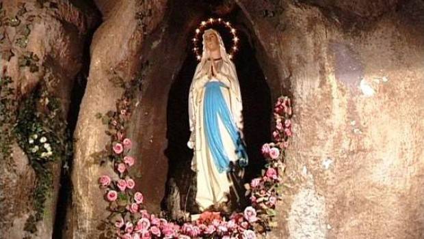 Novena a la Virgen de Lourdes