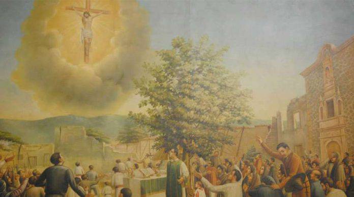 Jesús Crucificado se apareció en el cielo de México